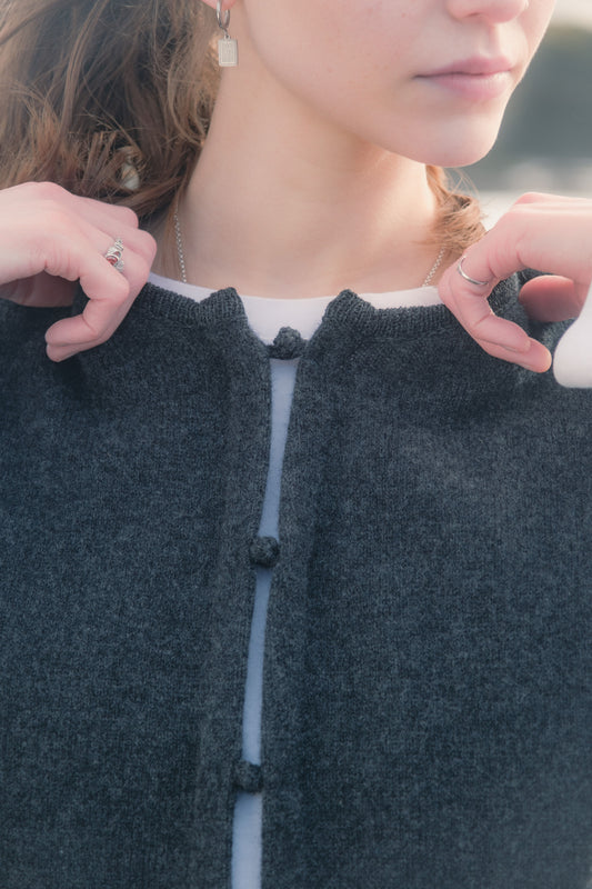 Cardigan vest