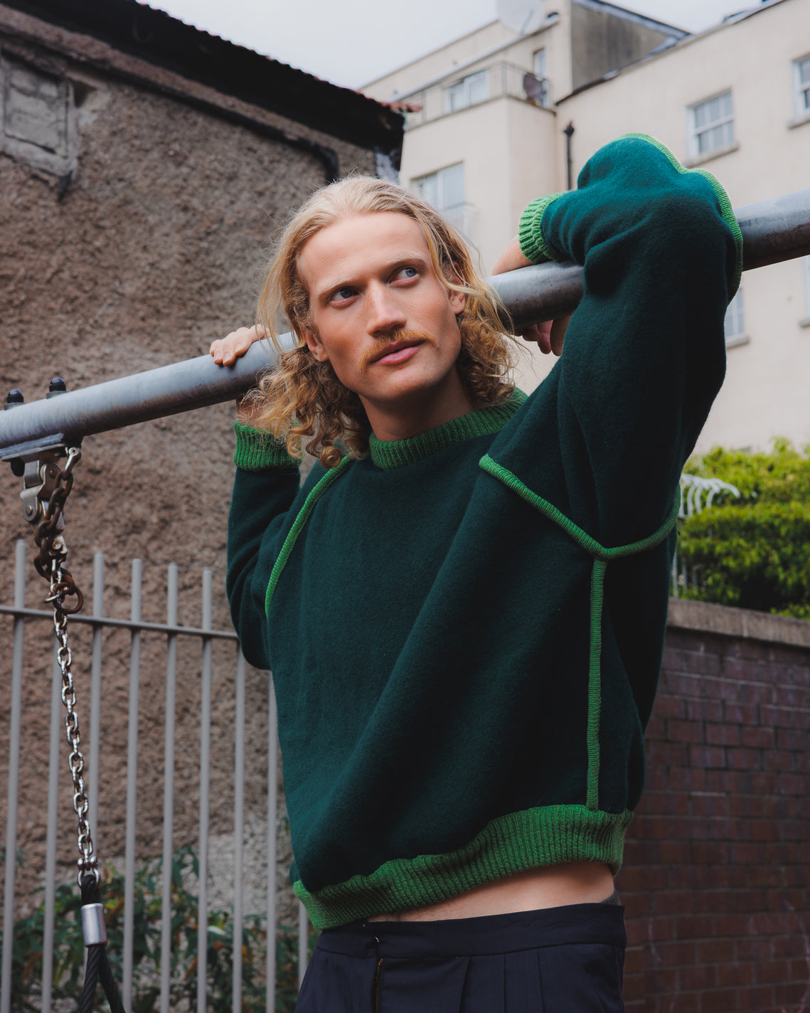 HEIMAT JUMPER - Moss Green